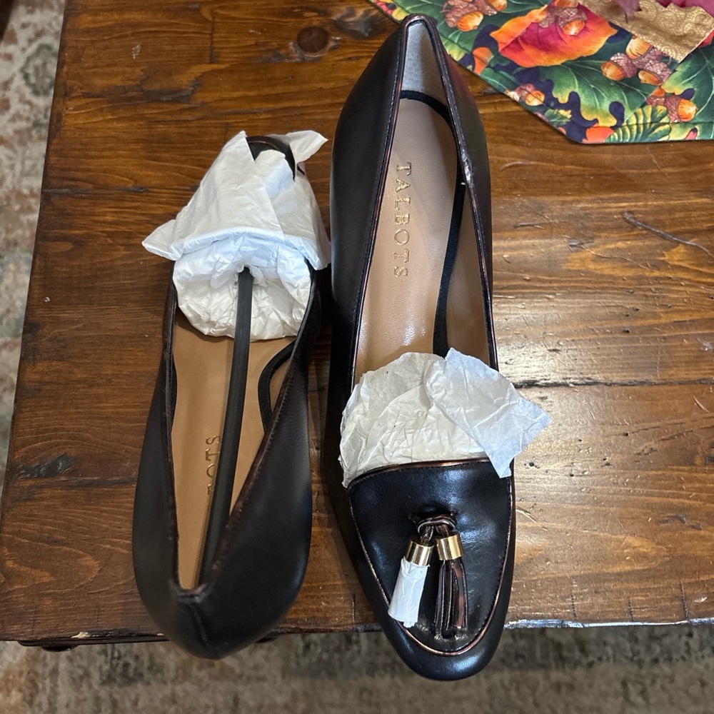 Barco Uniforms Women's Black Tassel Loafers